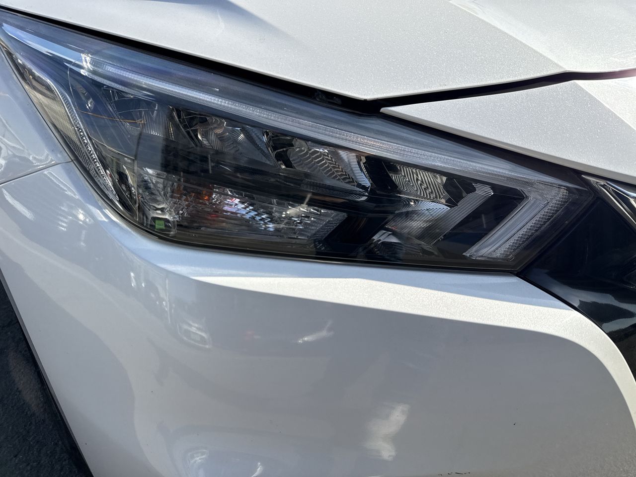 NISSAN - 10