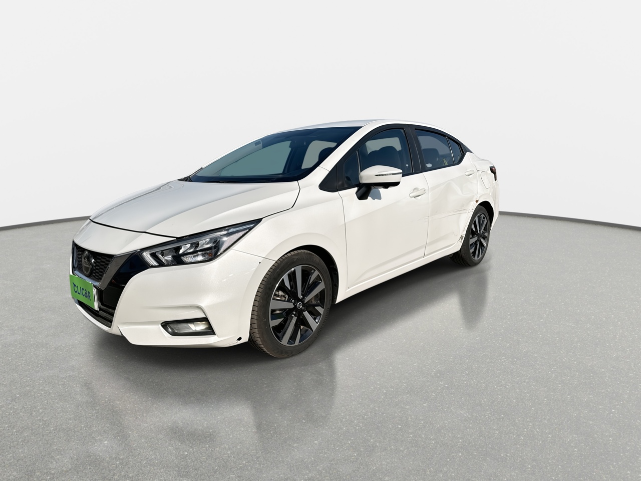 NISSAN - 3