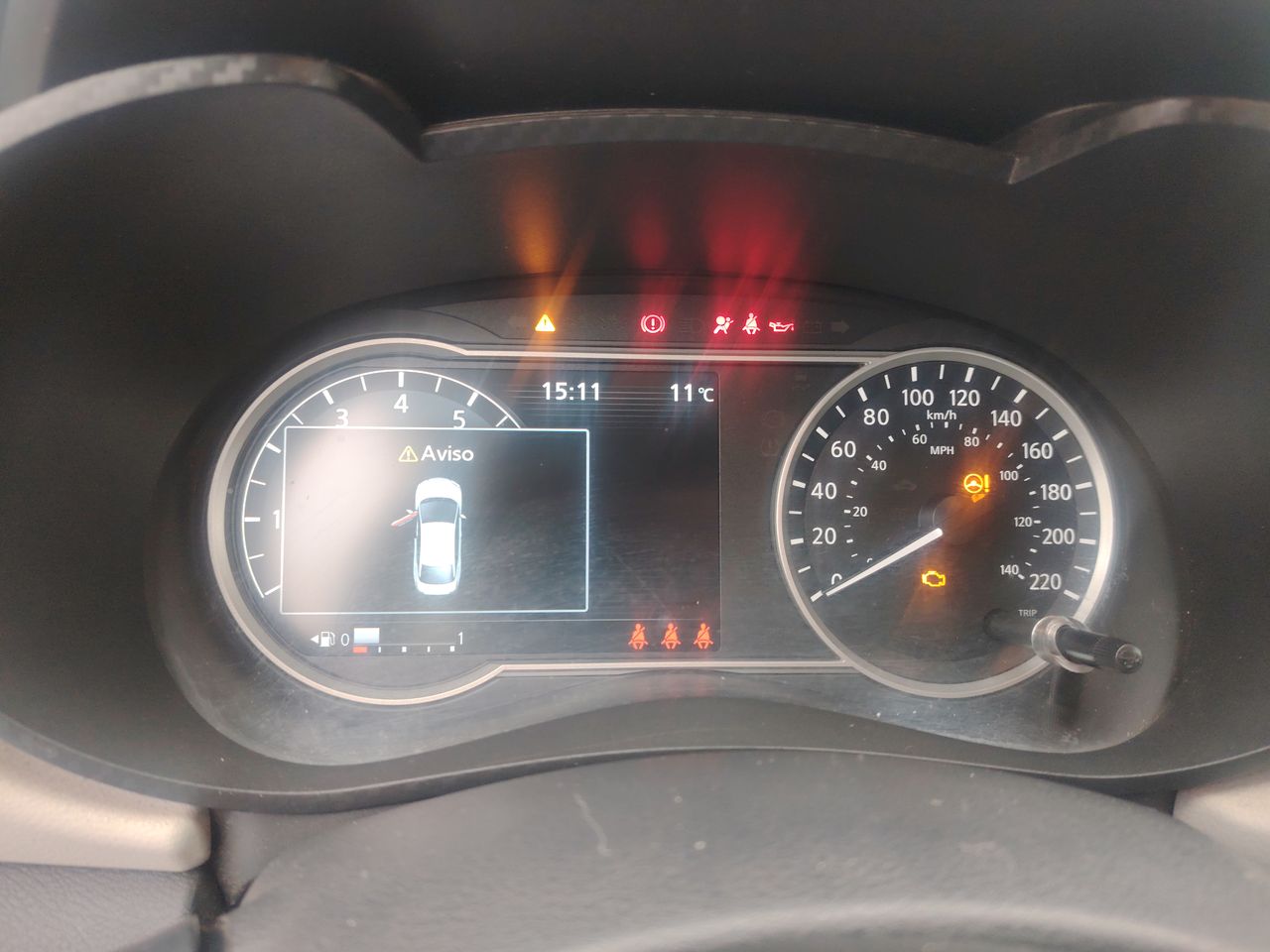 NISSAN - 18