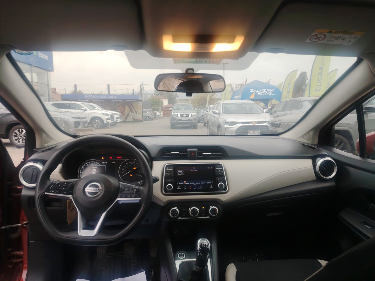 NISSAN - 23