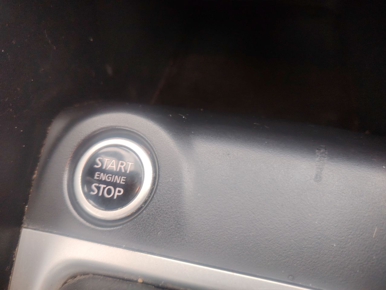 NISSAN - 26