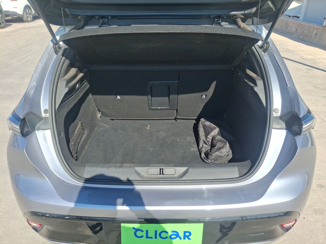 PEUGEOT - 20