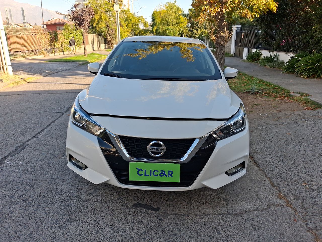 NISSAN - 2