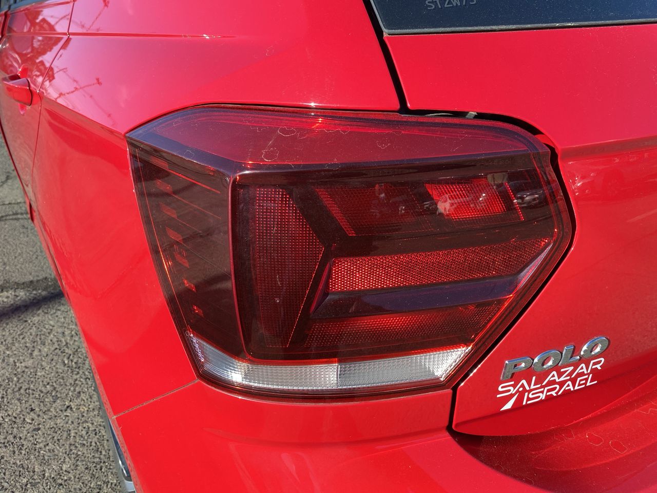 Volkswagen Polo — foto 14 de 29