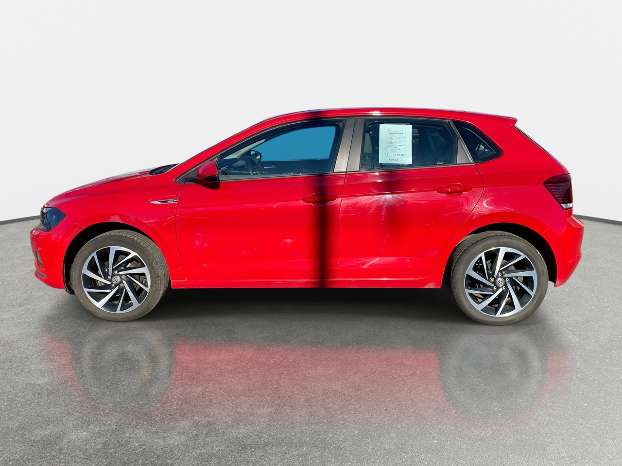 VOLKSWAGEN - 4