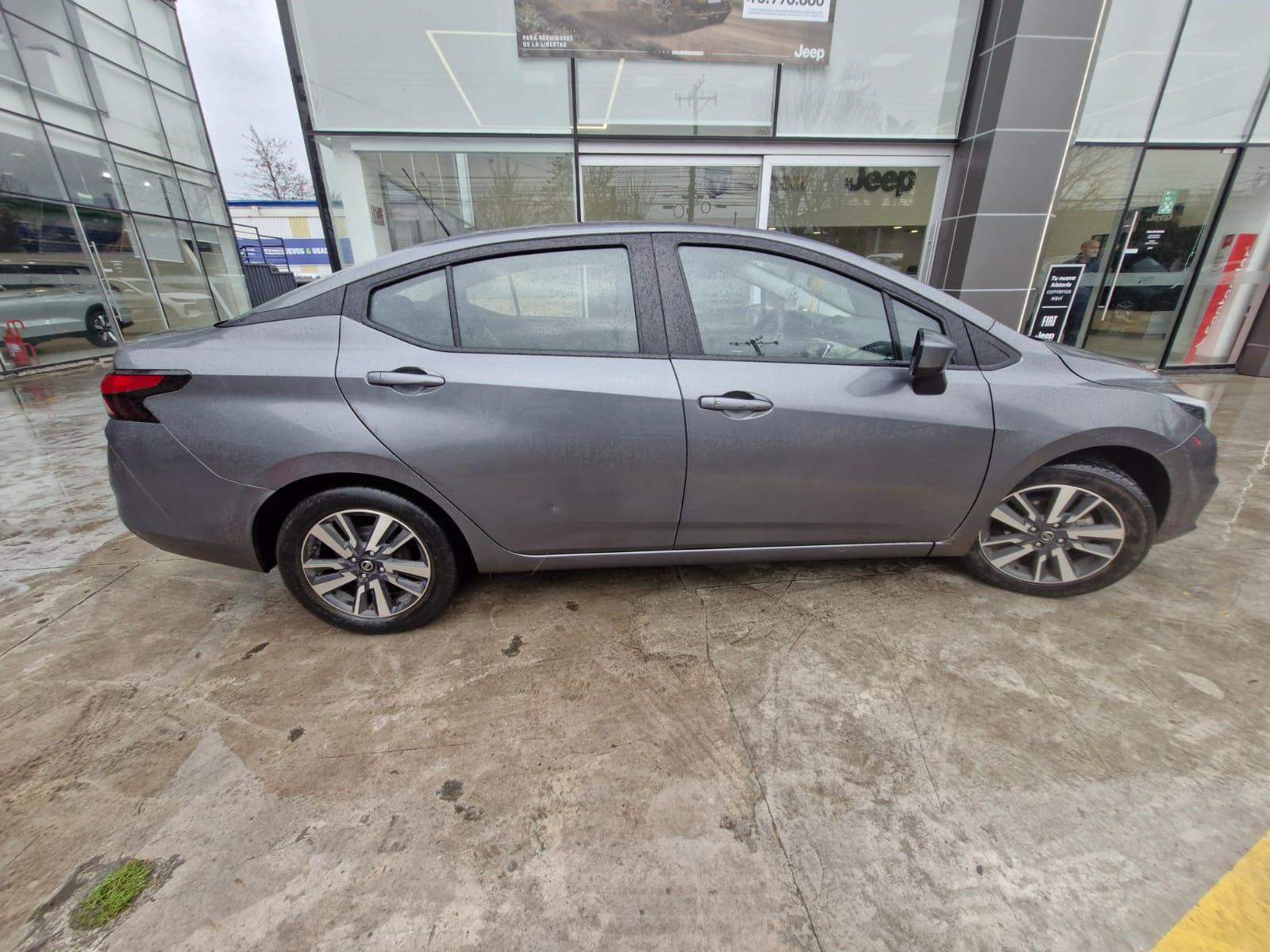 NISSAN - 3