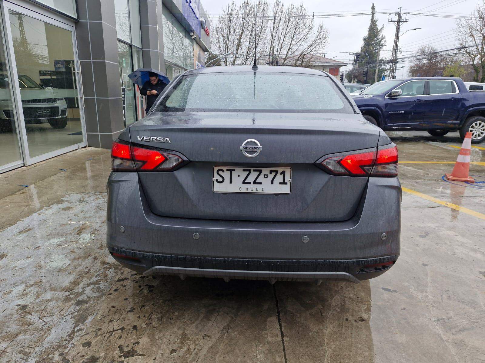 NISSAN - 5