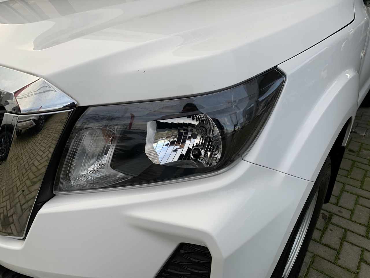 NISSAN - 19