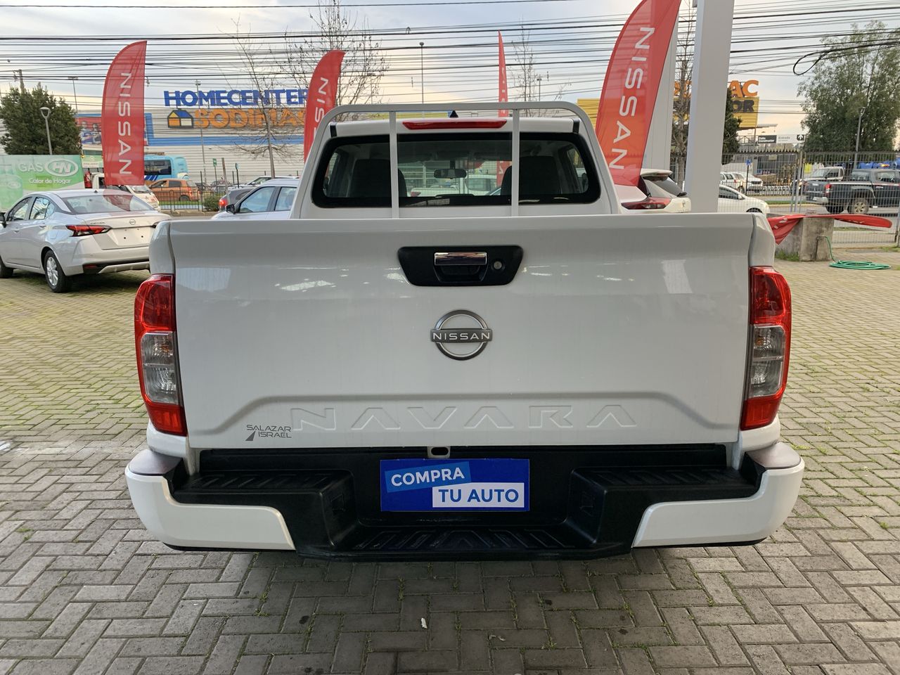 NISSAN - 6
