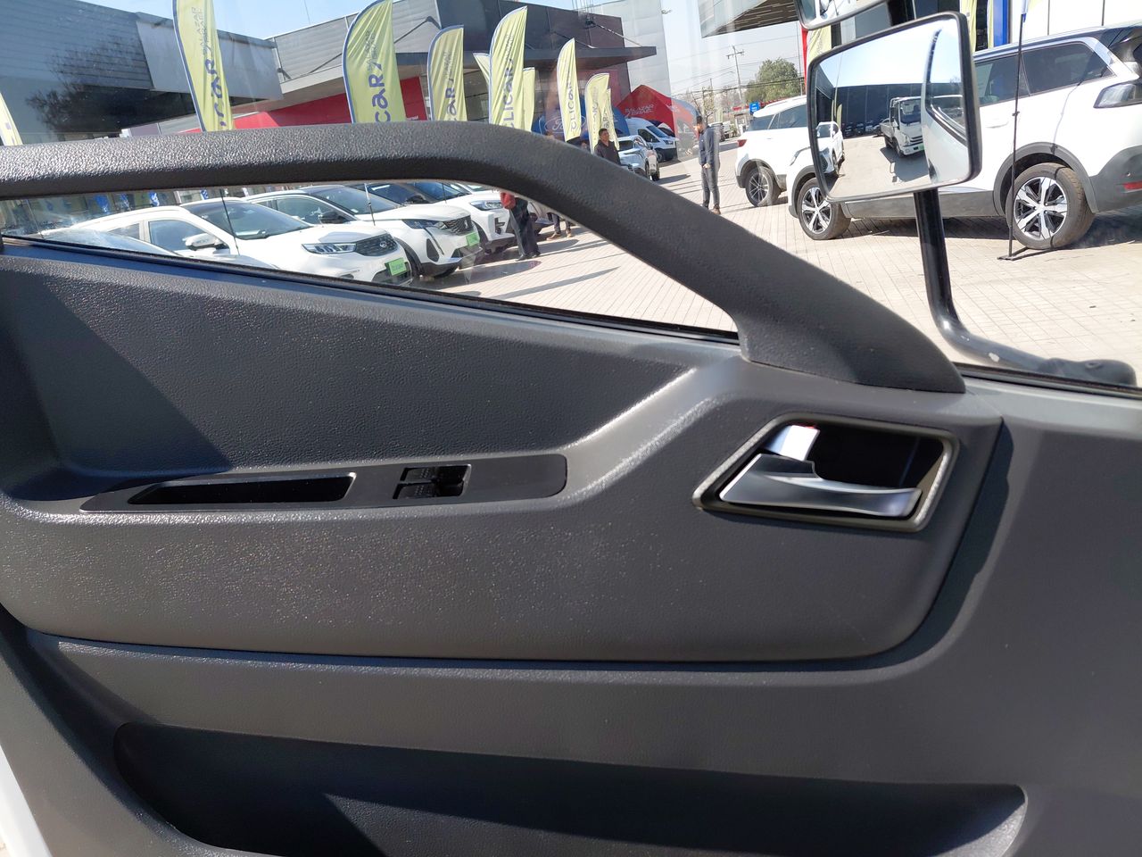 Maxus C35 — foto 15 de 25