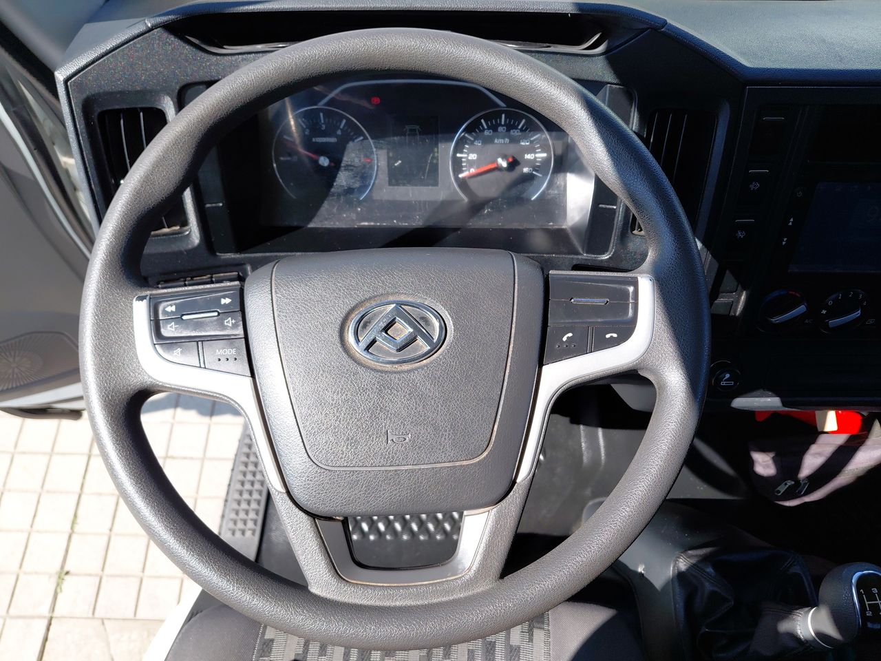 Maxus C35 — foto 17 de 25