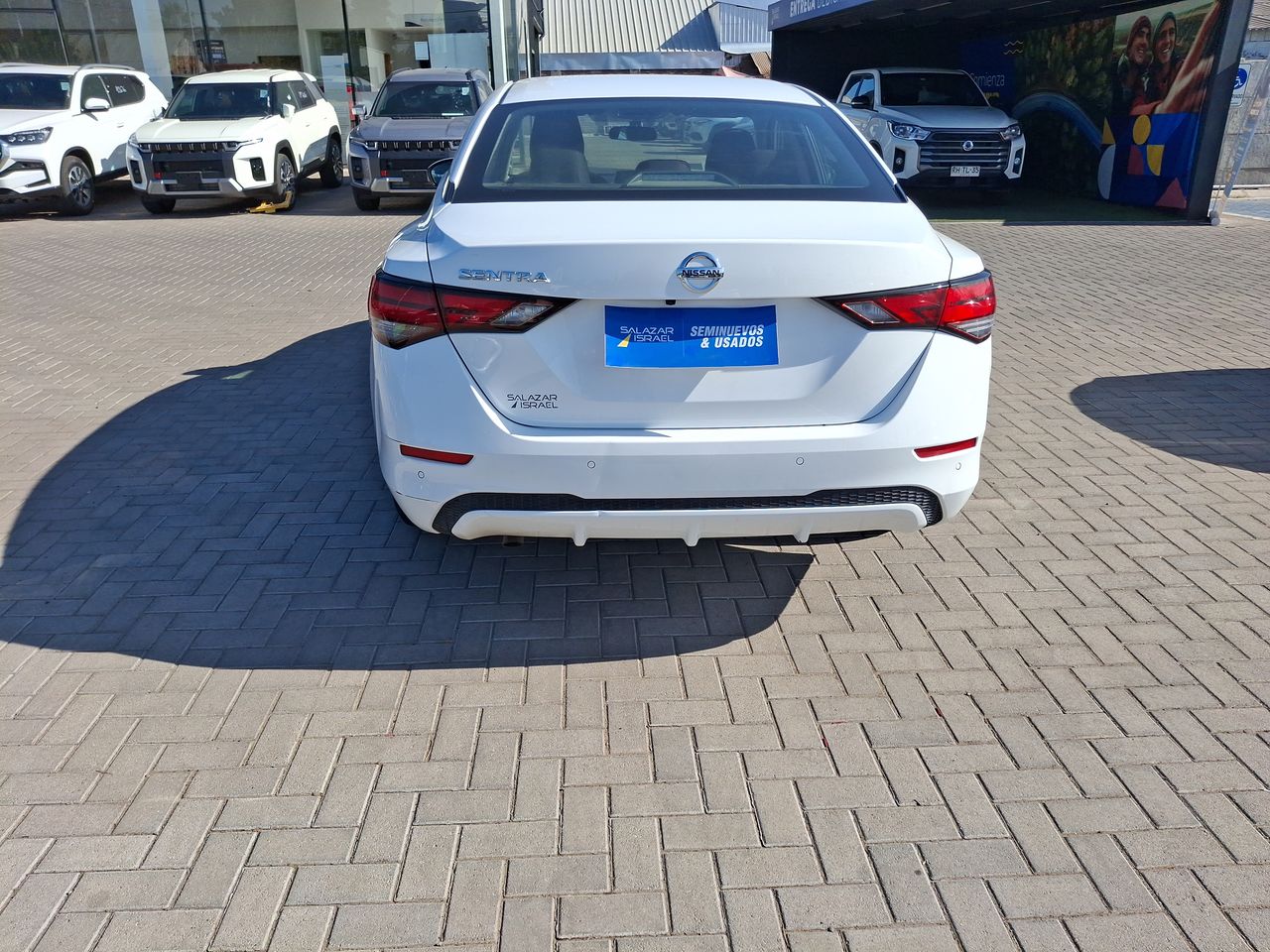 NISSAN - 6