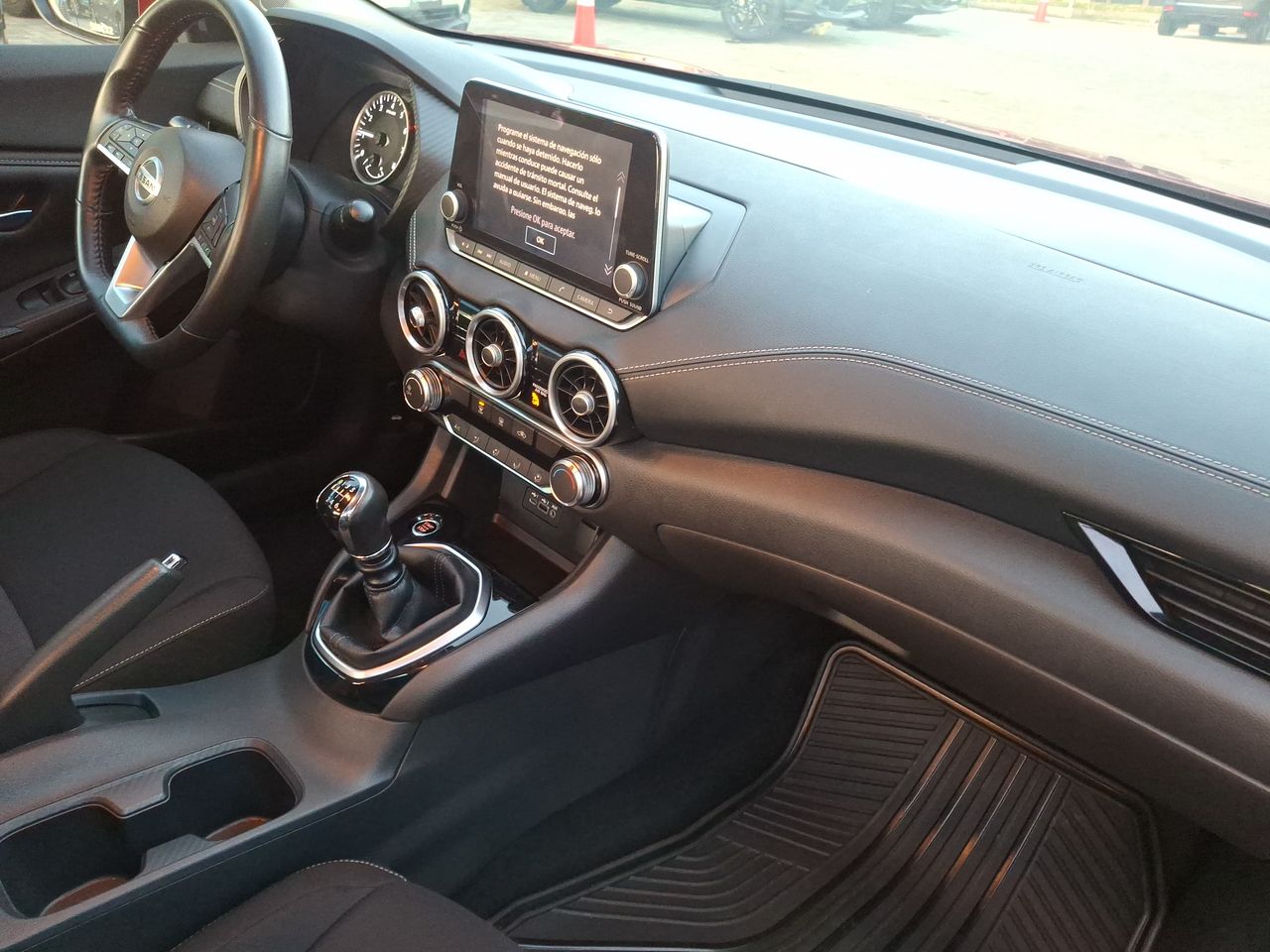NISSAN - 6