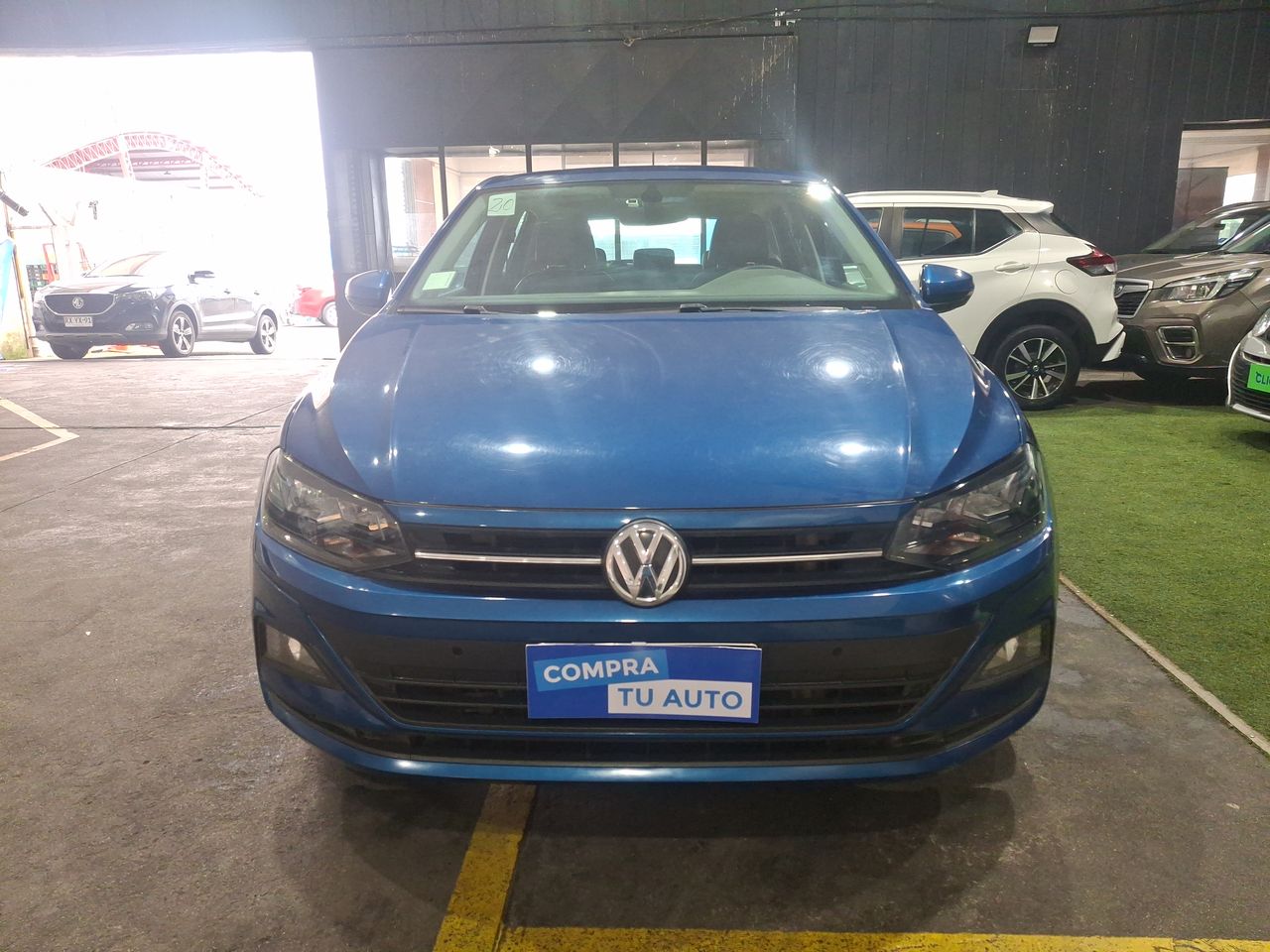 VOLKSWAGEN - 2