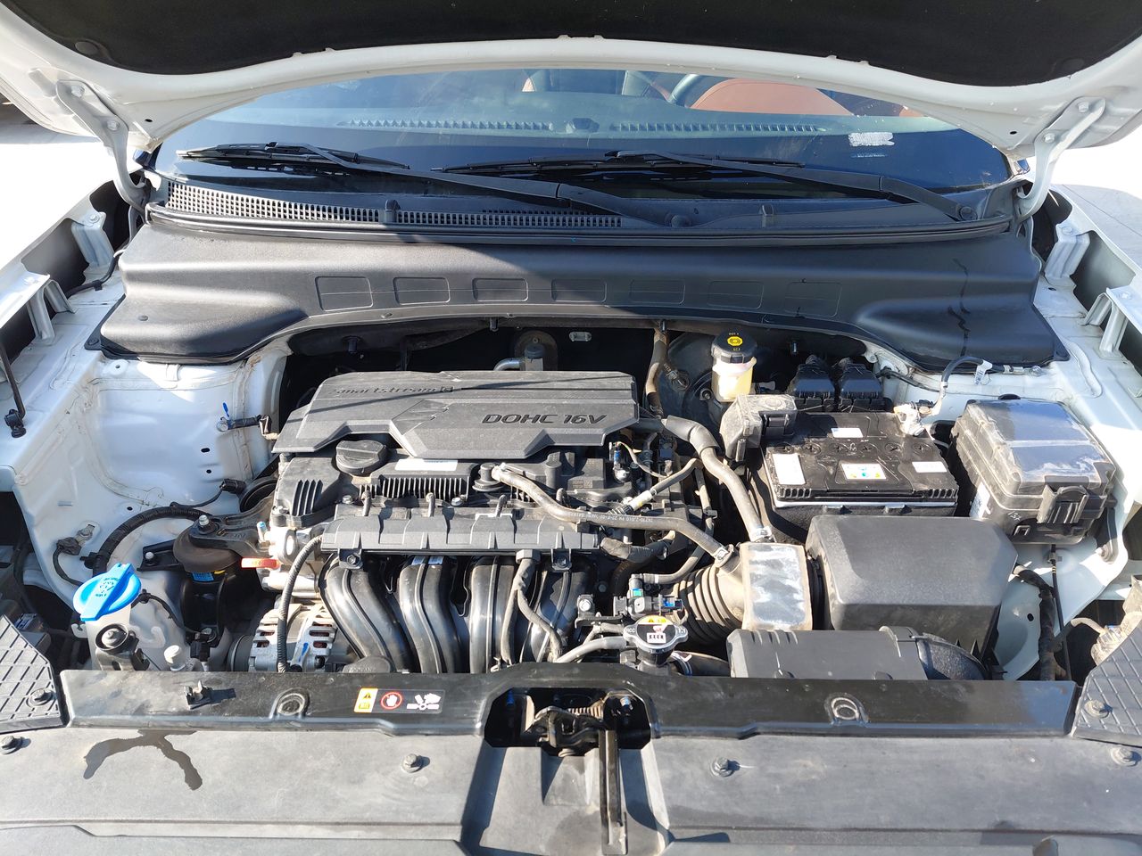 HYUNDAI - 10