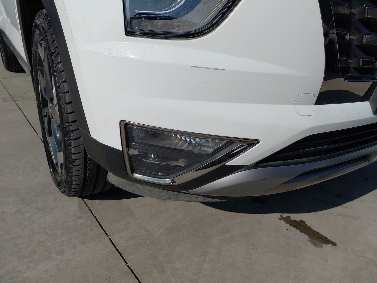 HYUNDAI - 12