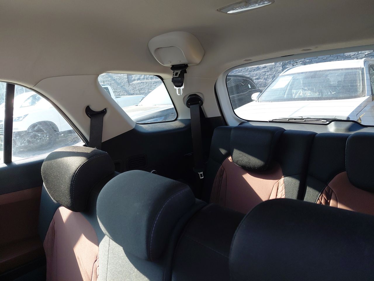 HYUNDAI - 4