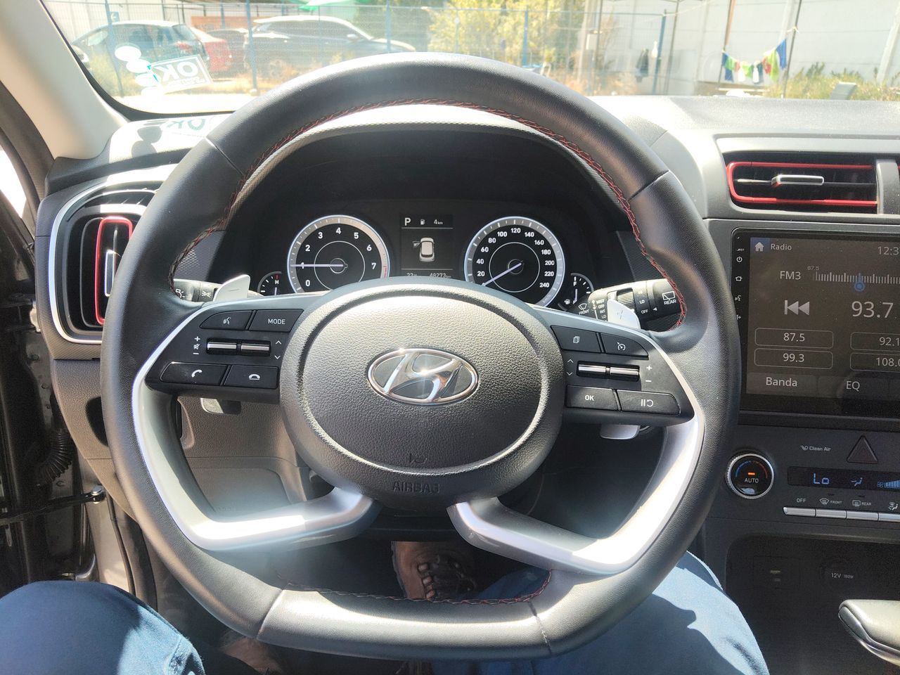HYUNDAI - 18