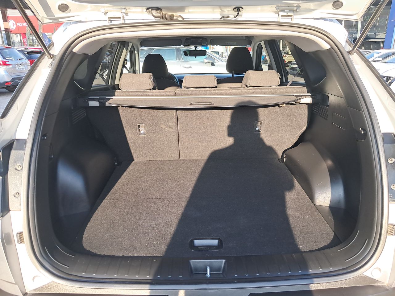 HYUNDAI - 13