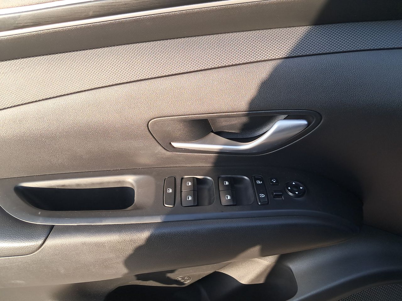 HYUNDAI - 14