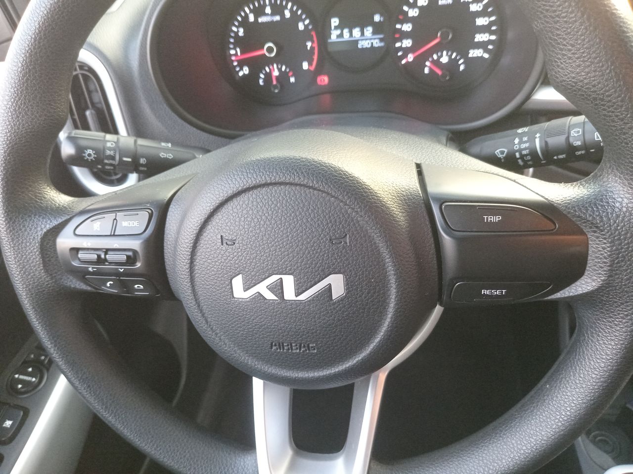 KIA - 27