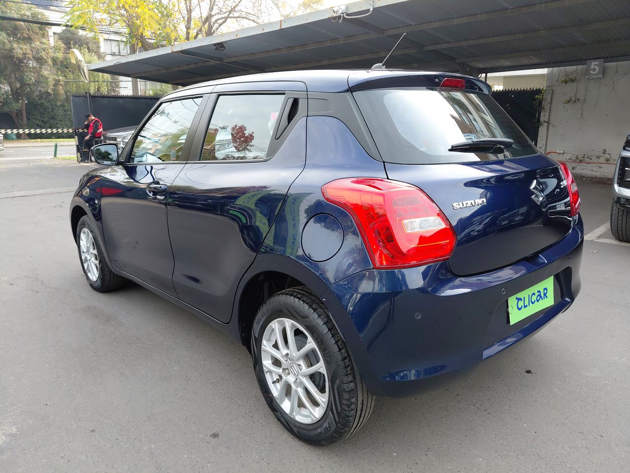 SUZUKI - 5