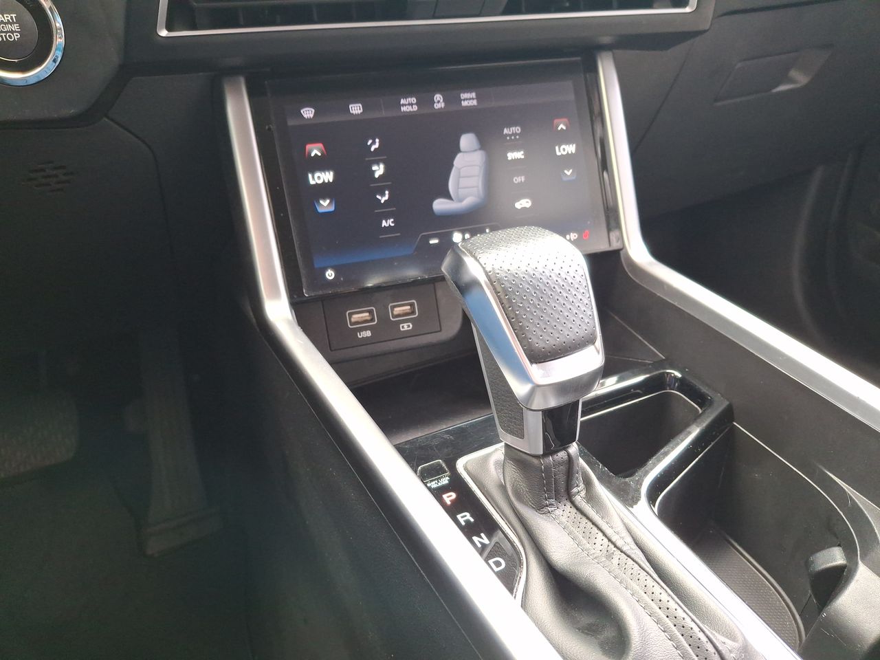 SSANGYONG - 23