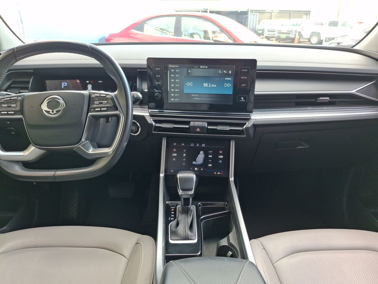 SSANGYONG - 24