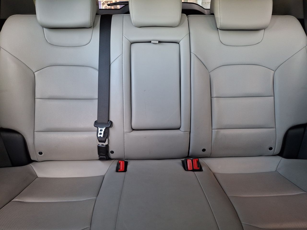 SSANGYONG - 26