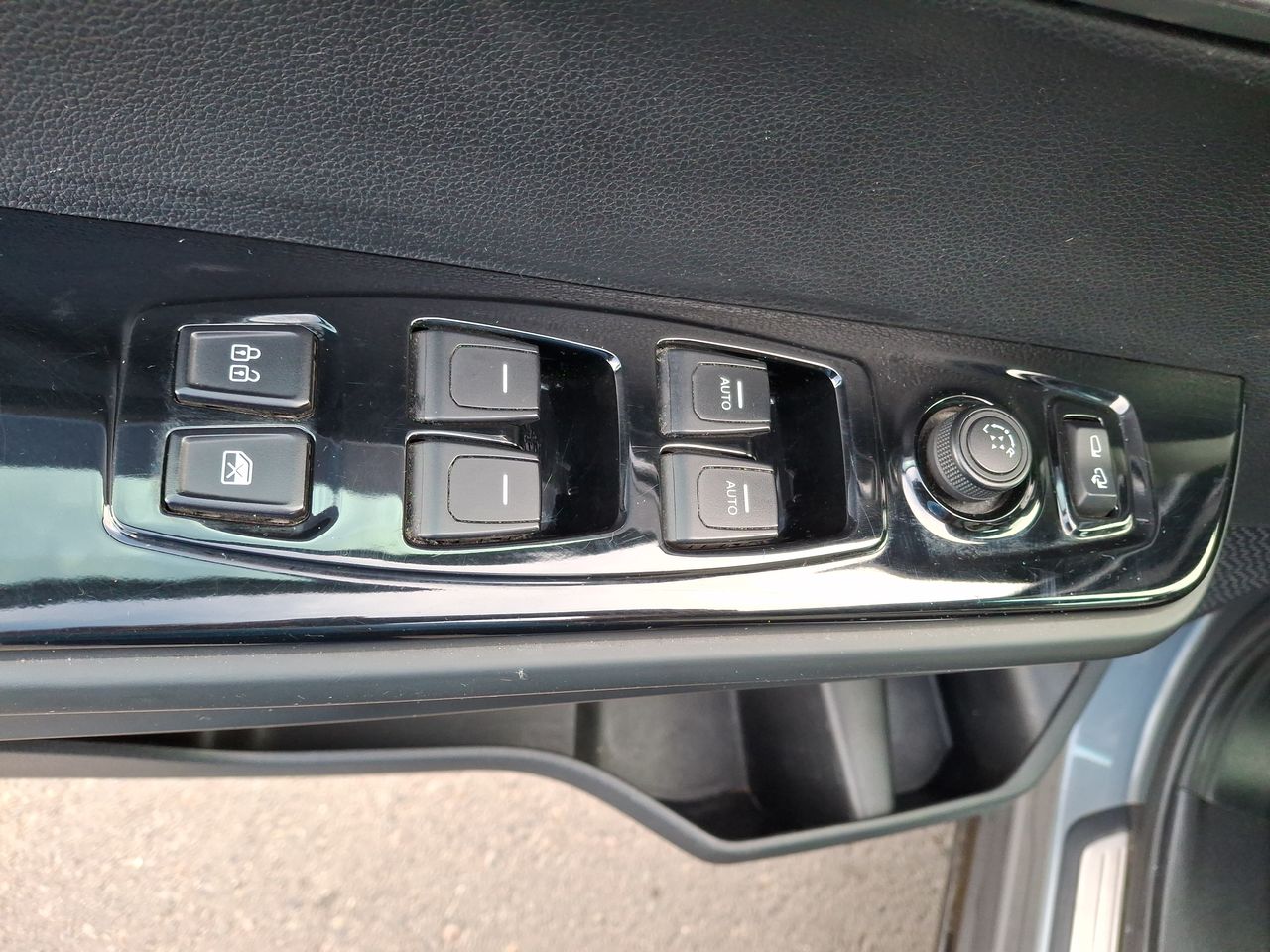 SSANGYONG - 14