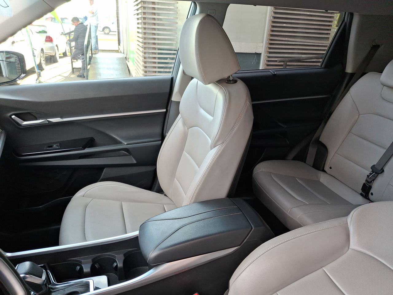 SSANGYONG - 3
