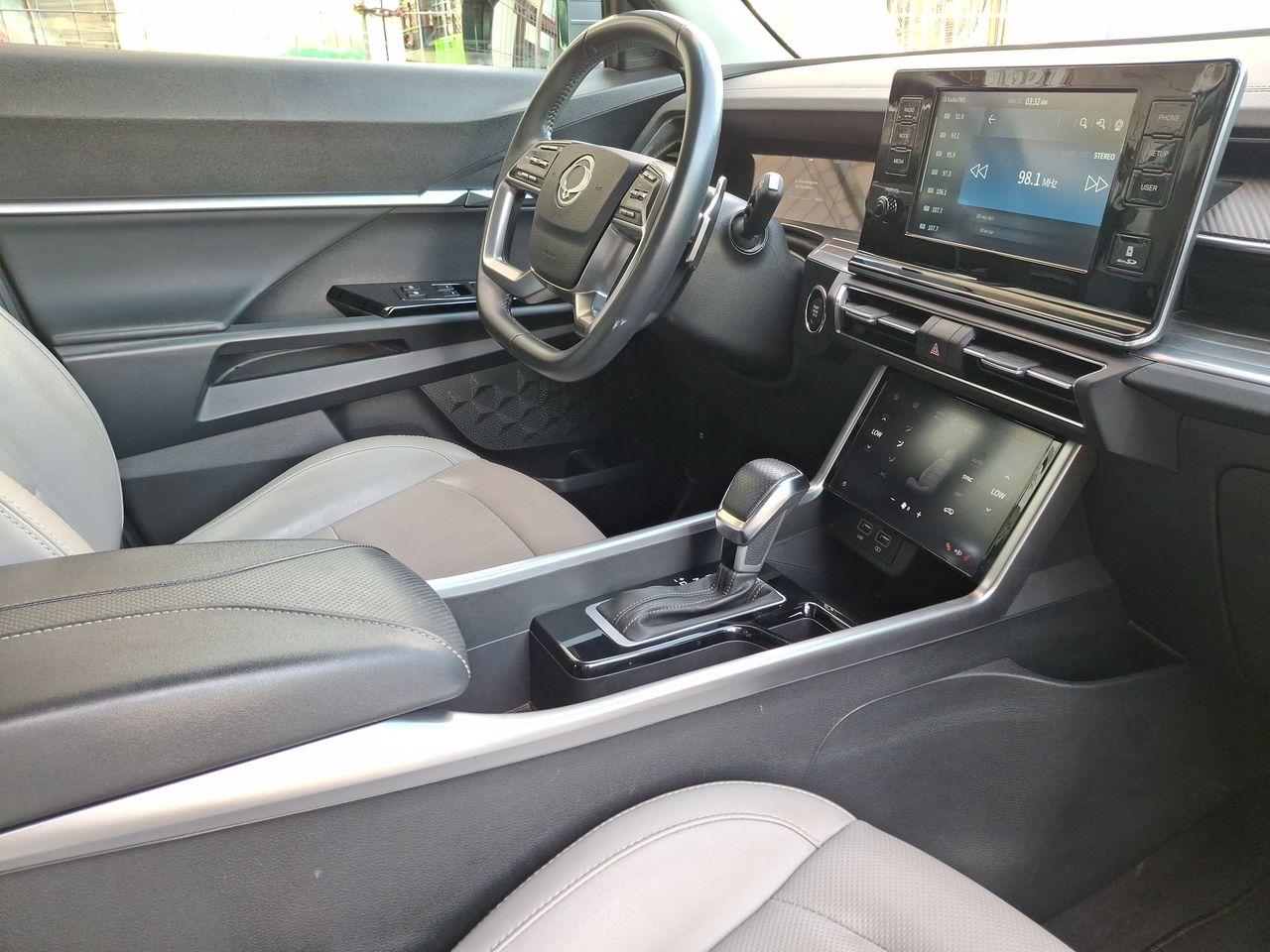 SSANGYONG - 8