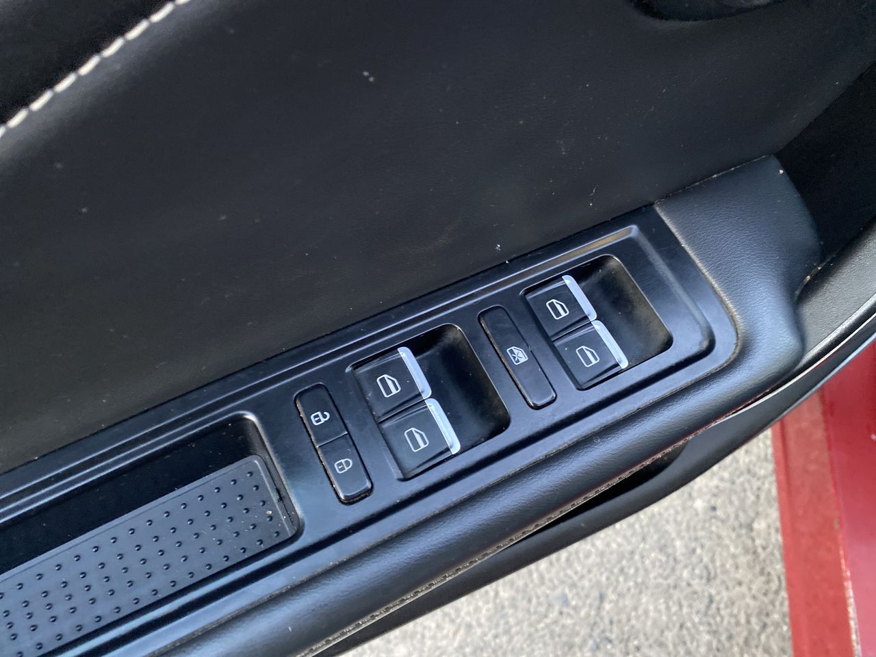 Jetour X70 — foto 23 de 37