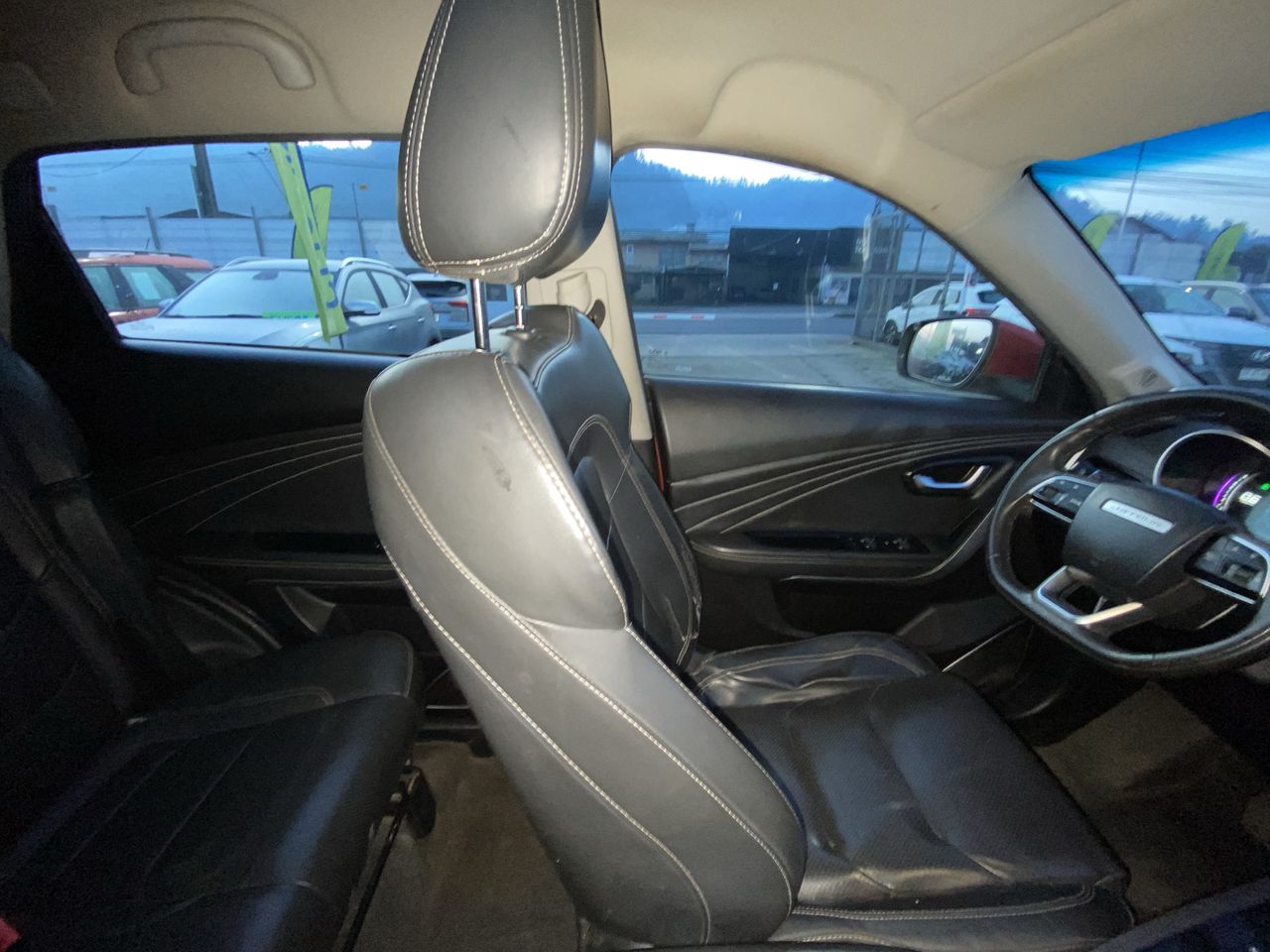 Jetour X70 — foto 16 de 37