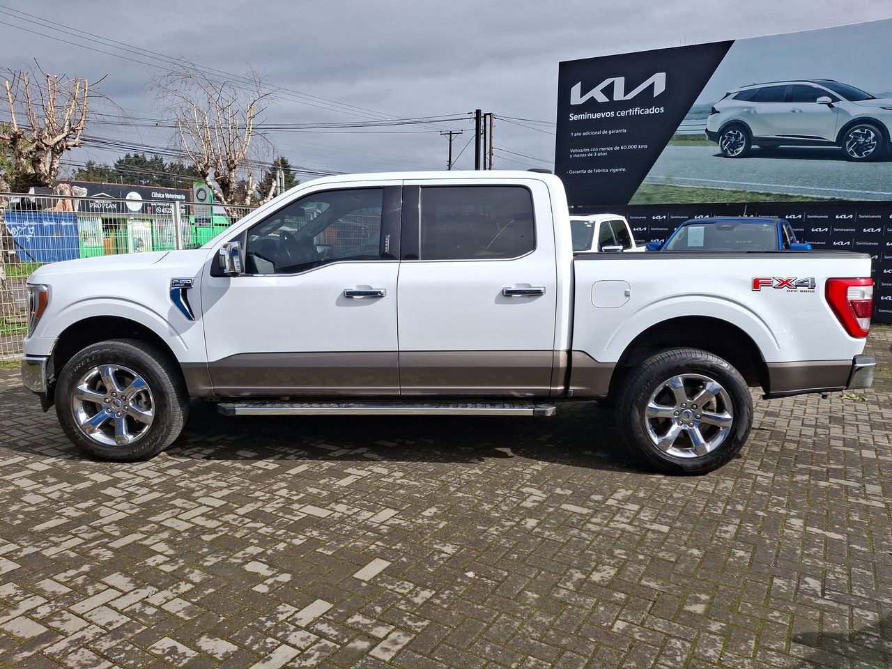 FORD - 4