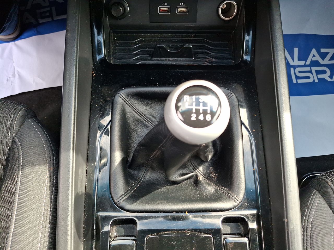 SSANGYONG - 31