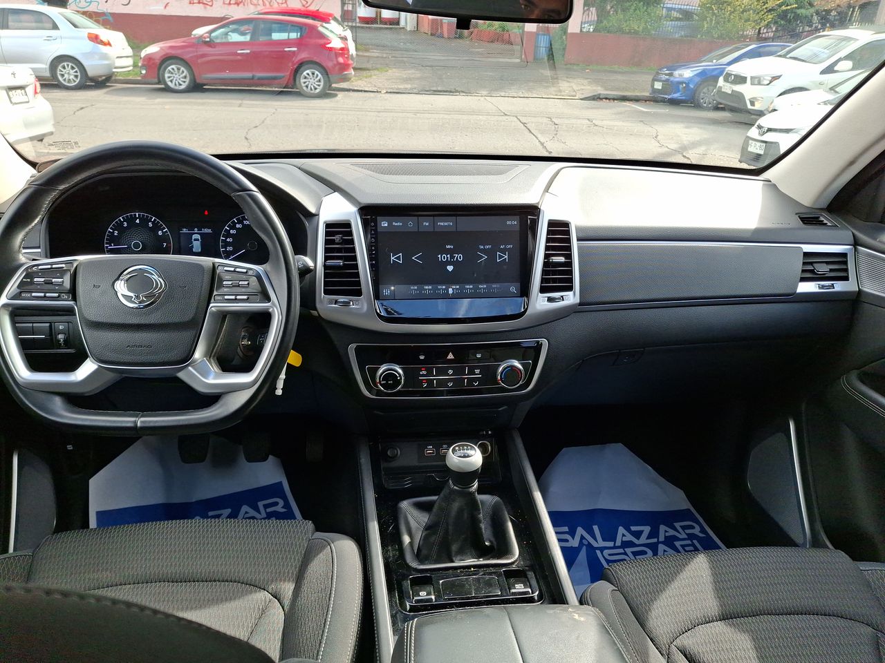 SSANGYONG - 32