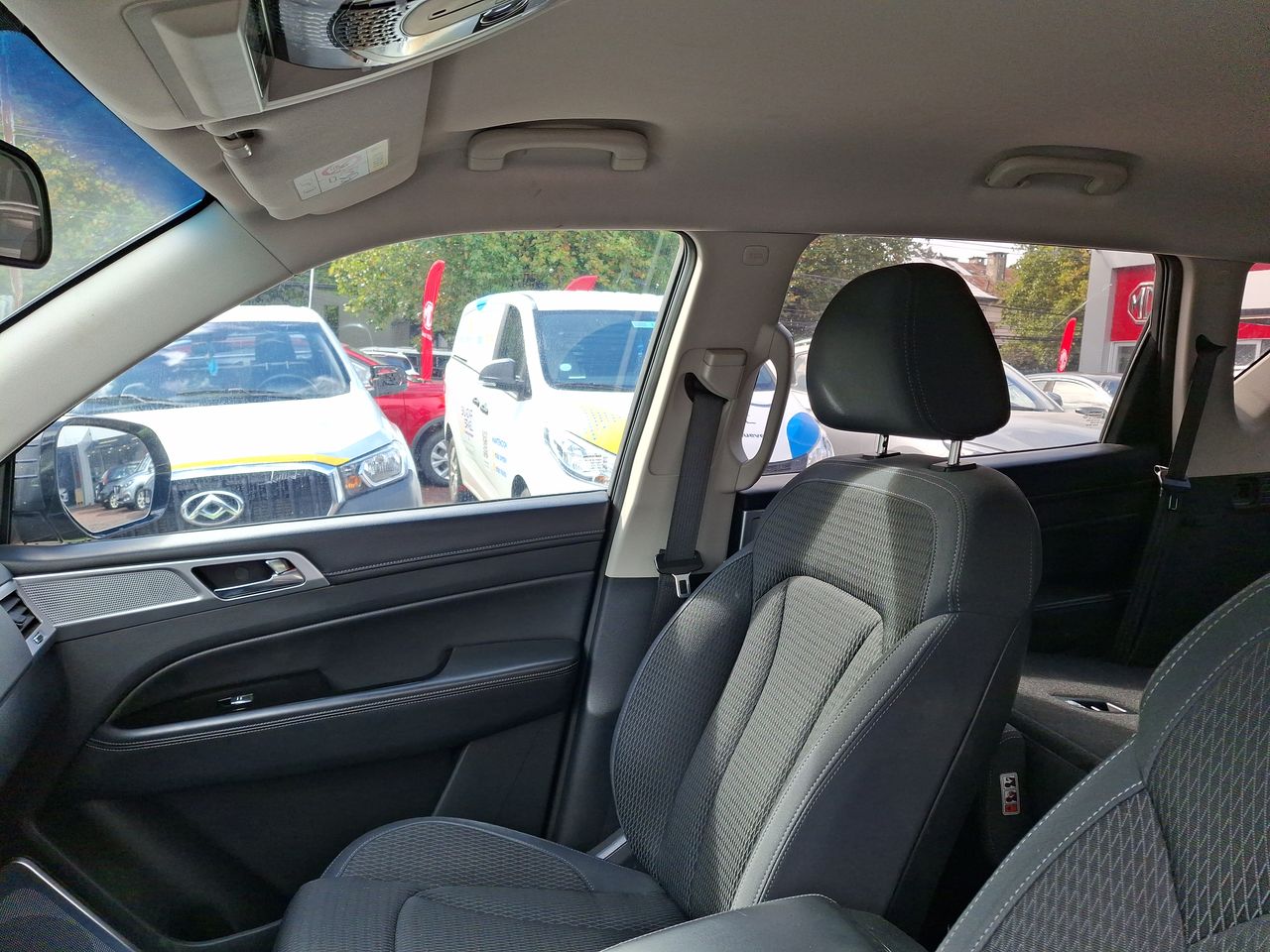 SSANGYONG - 11