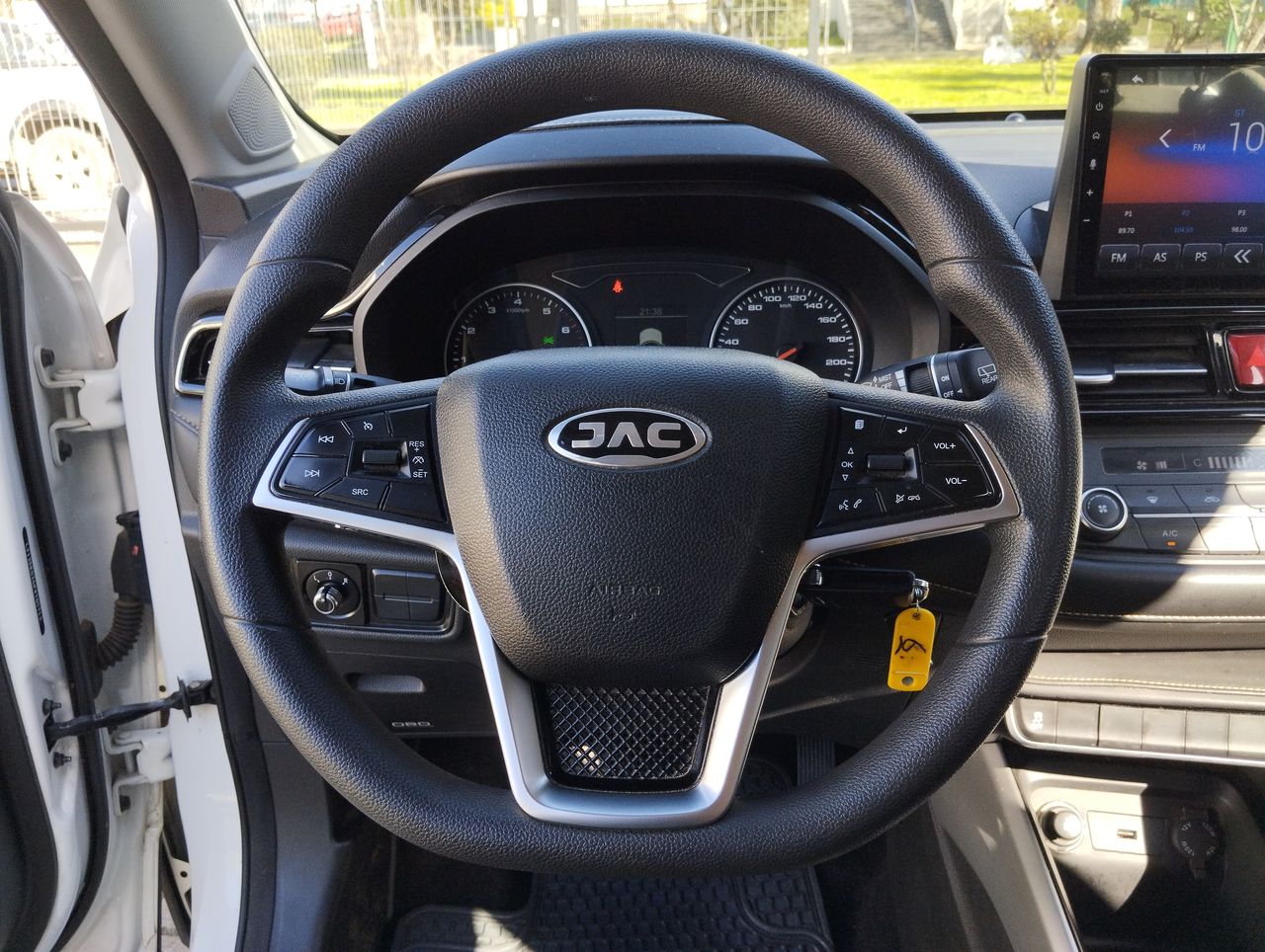 JAC - 24