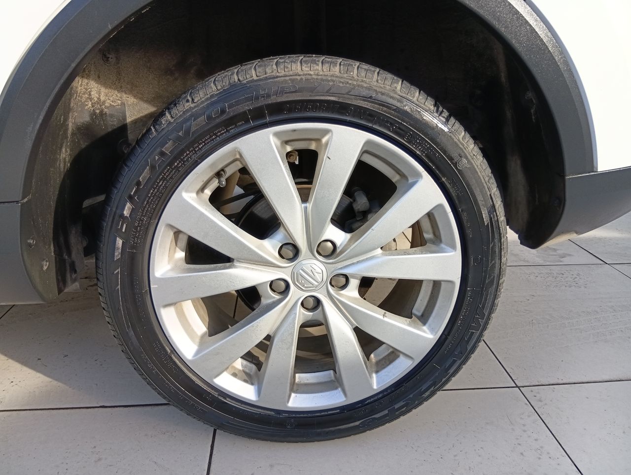 Toyota Yaris — foto 10 de 25