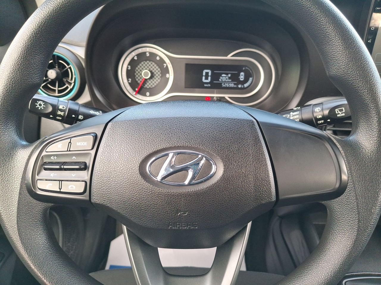 HYUNDAI - 26