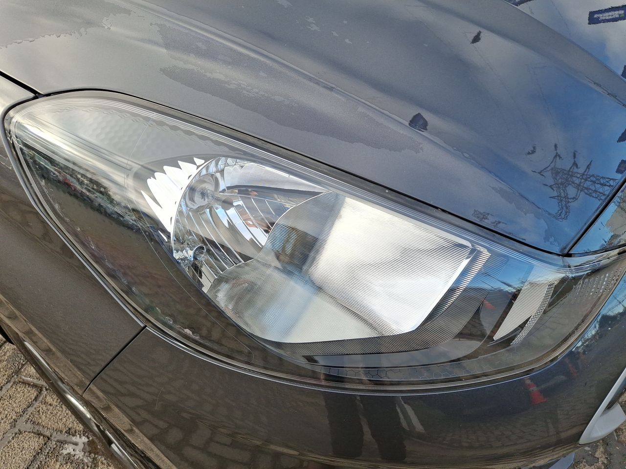 HYUNDAI - 18
