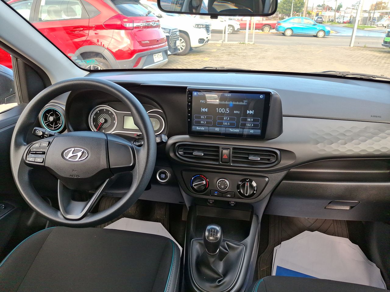 HYUNDAI - 13