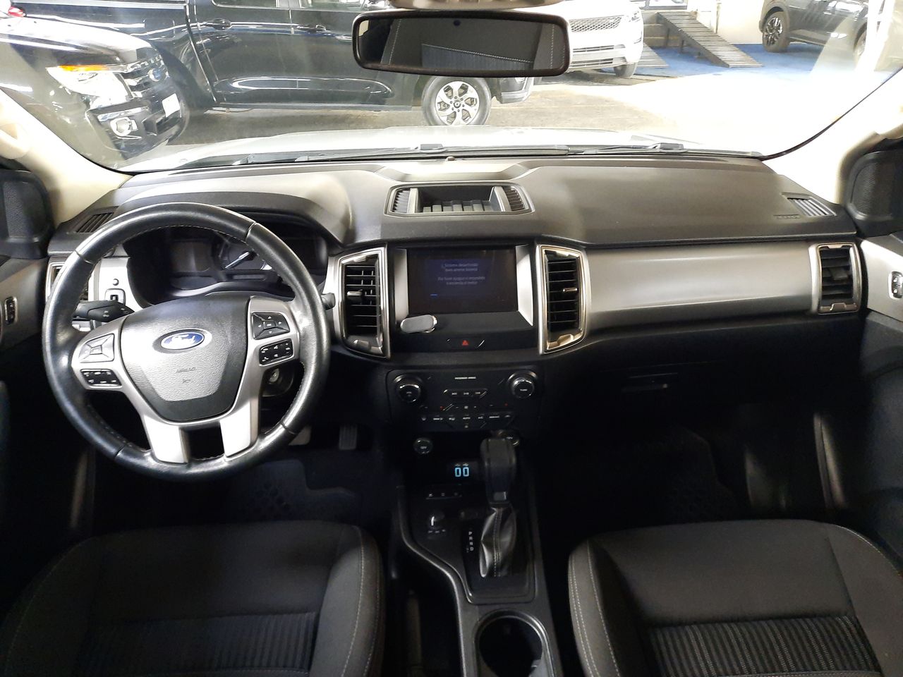 FORD - 33