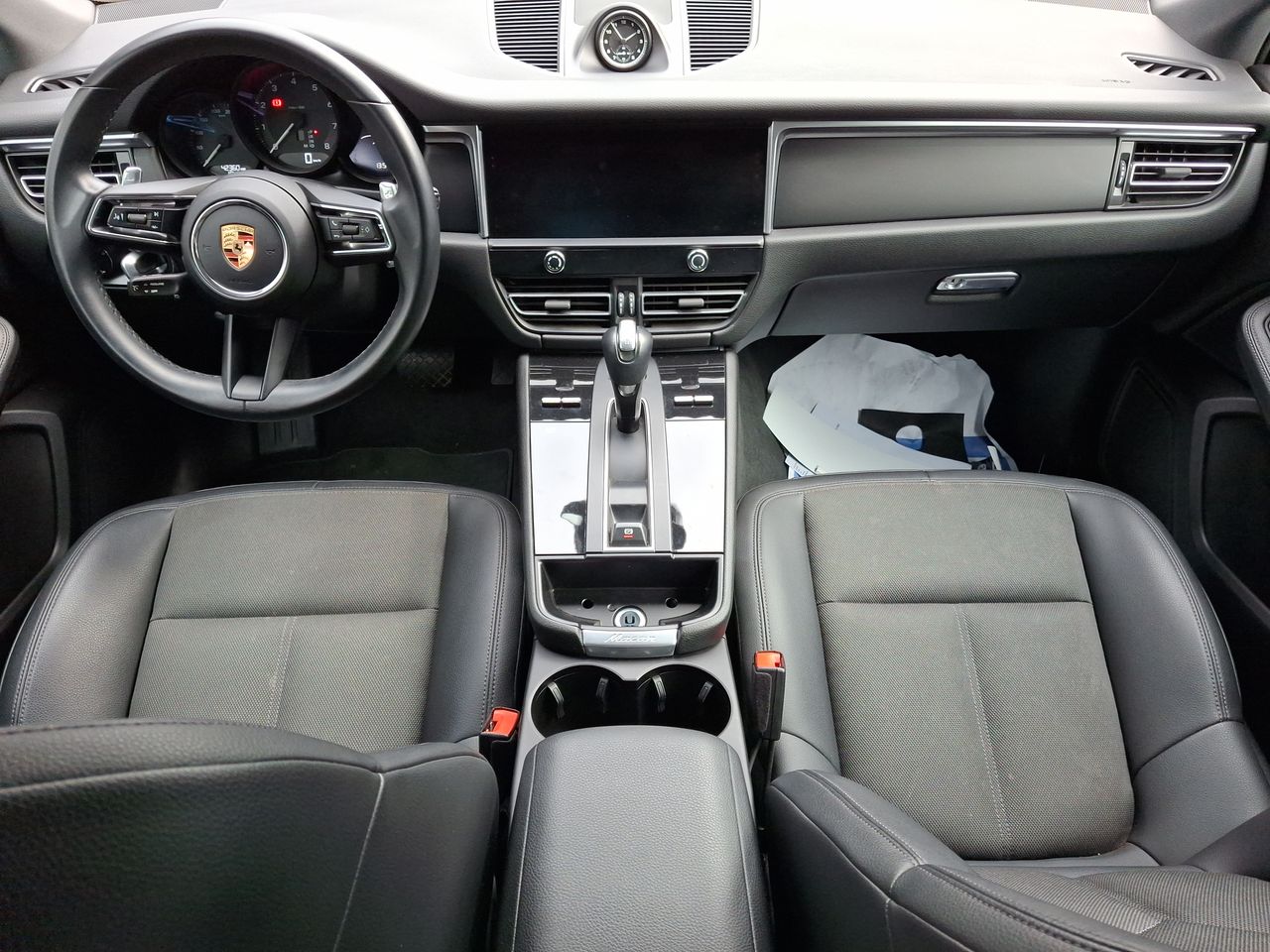 PORSCHE - 9