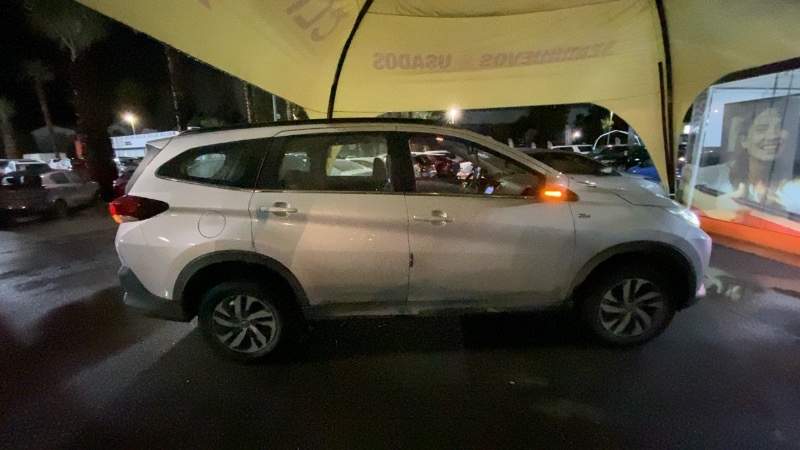 TOYOTA - 3