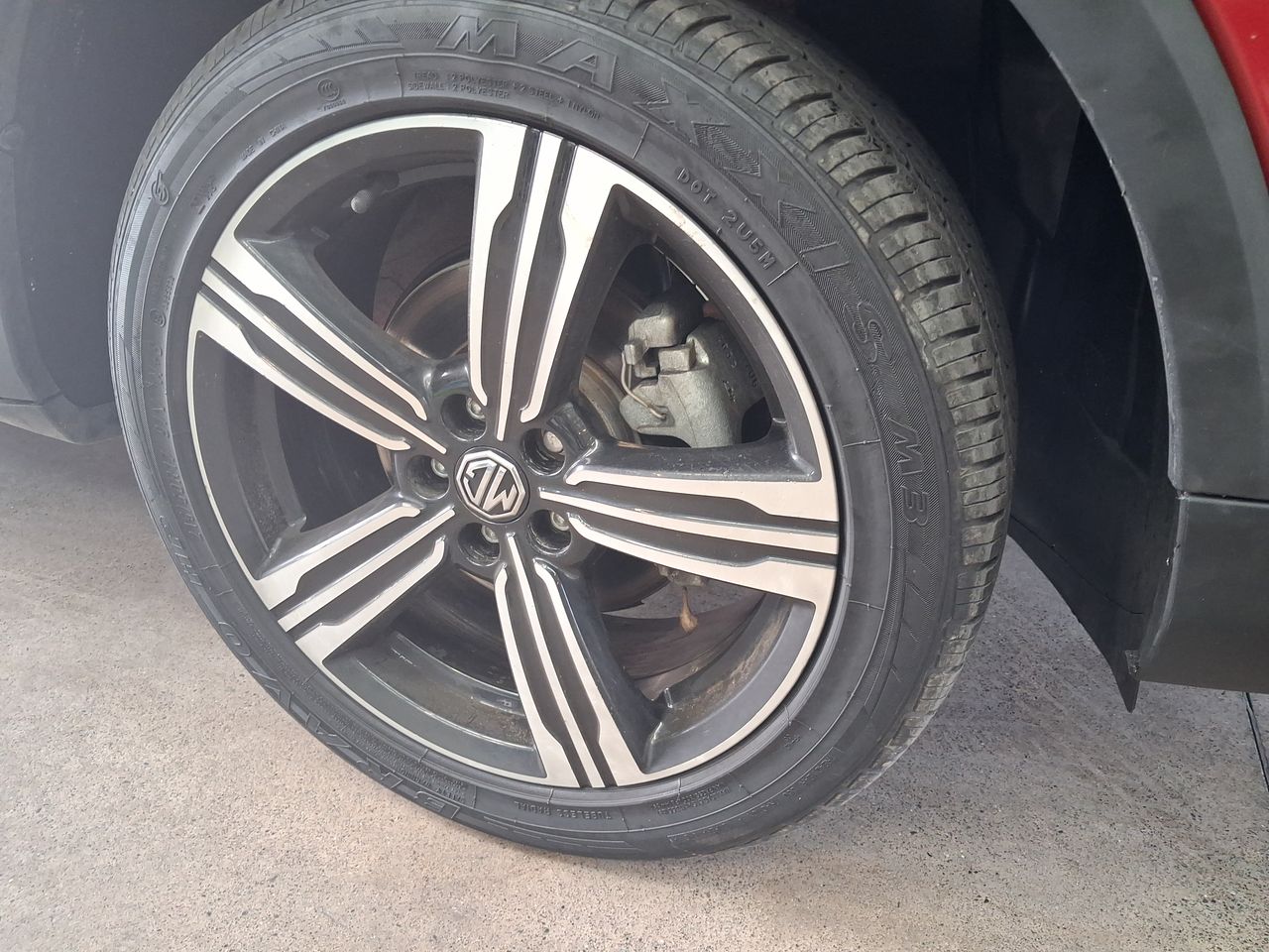 Mercedes-Benz A250 — foto 18 de 35