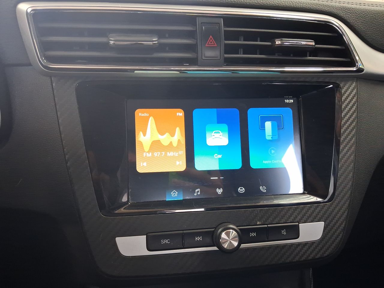 Mercedes-Benz A250 — foto 29 de 35