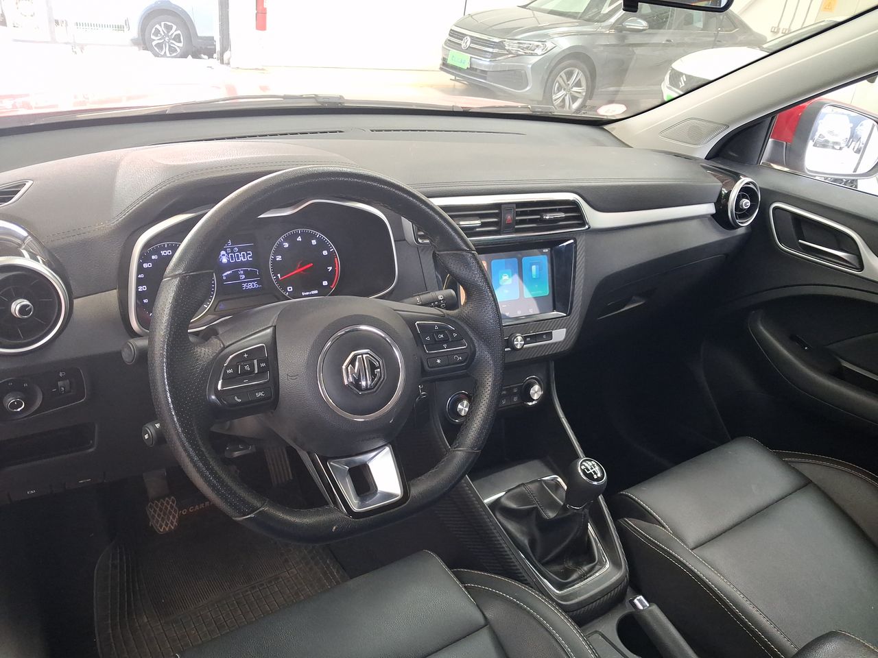 Mercedes-Benz A250 — foto 33 de 35