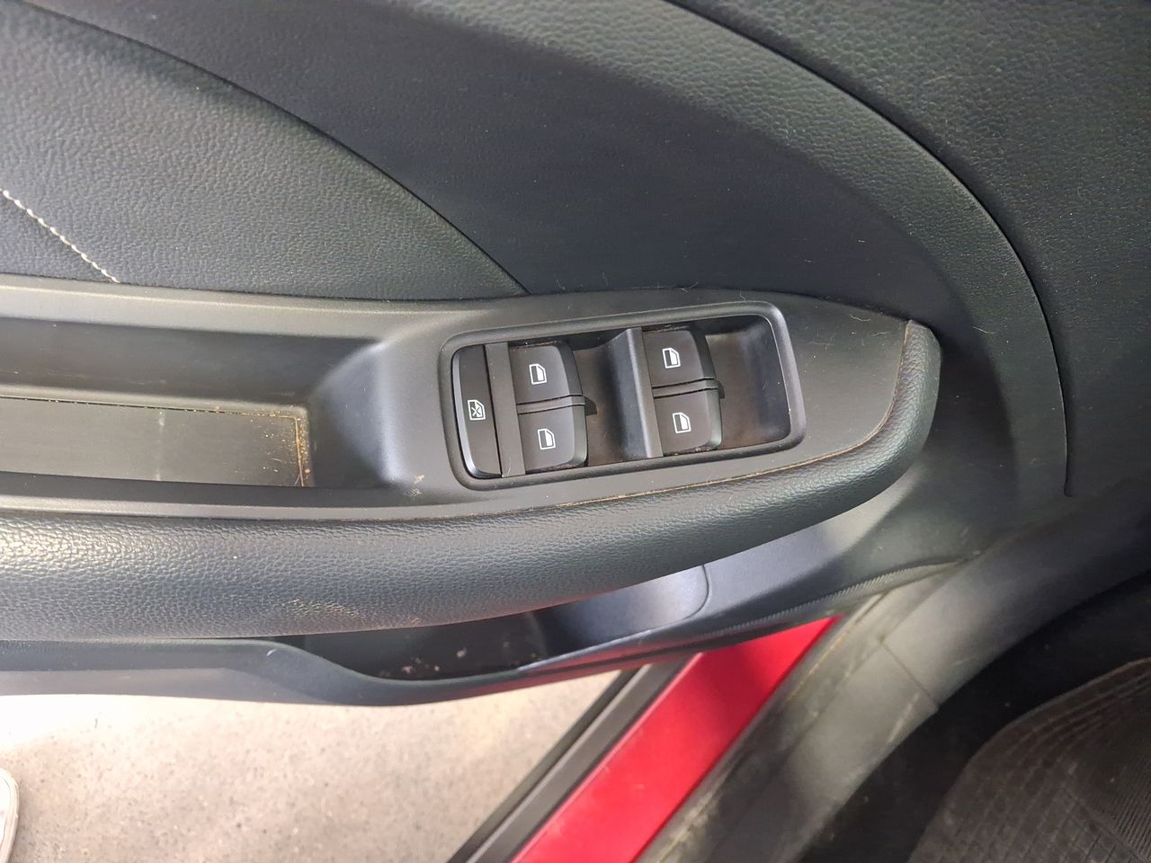 Mercedes-Benz A250 — foto 24 de 35